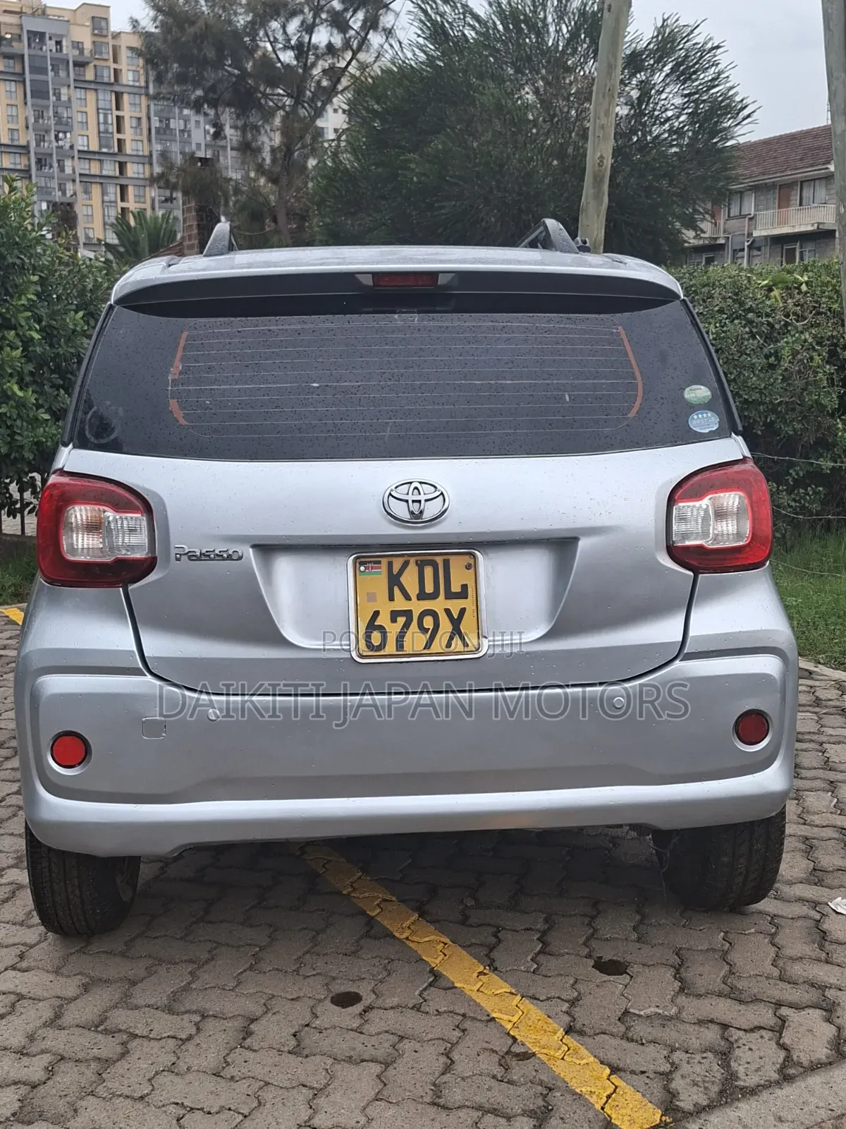 Toyota Passo 2016 Silver