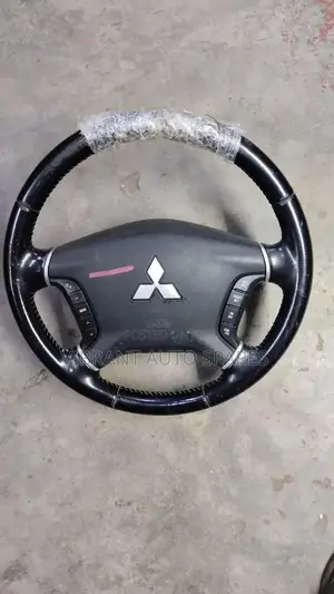 Mitsubishi Shogun Steering Wheel With Airbag