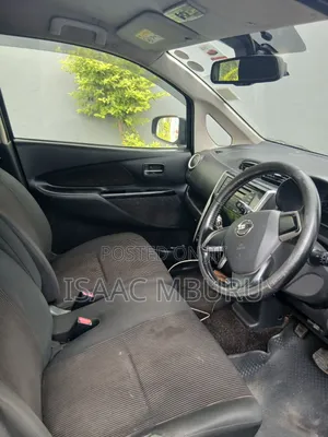 Nissan Dayz Highway Star G 2015 Blue