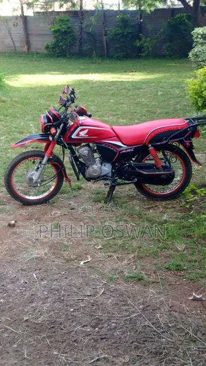 Honda CB 2024 Red