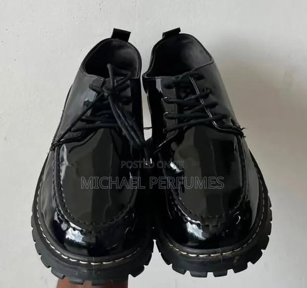 Doctor Martines Shoes - thumbnail 5