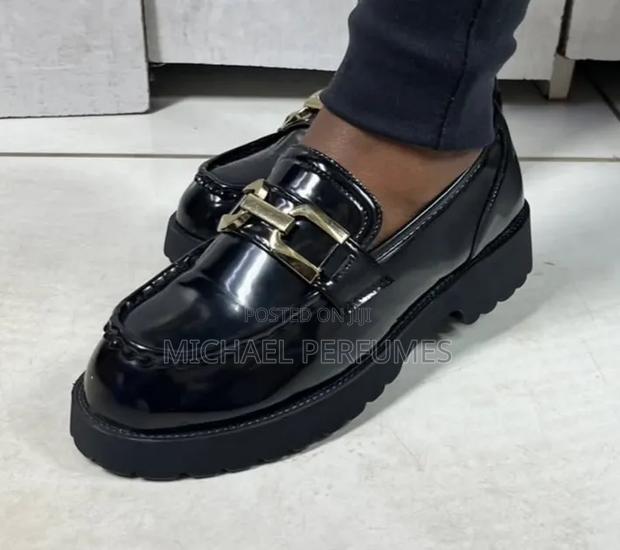 Doctor Martines Shoes - thumbnail 7