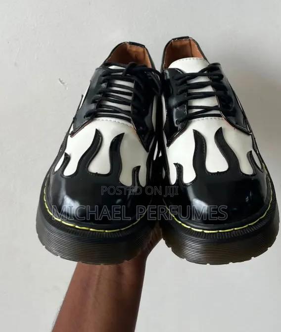 Doctor Martines Shoes - thumbnail 8