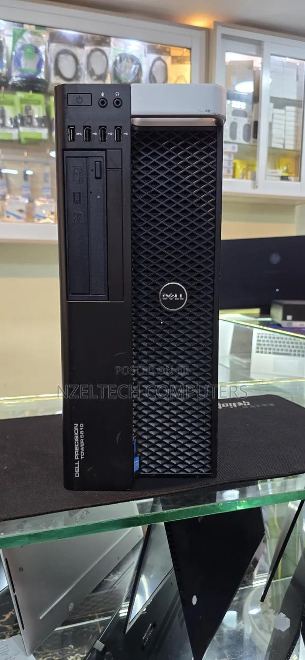 Desktop Computer Dell Precision 5820 8GB Intel Xeon HDD 500GB