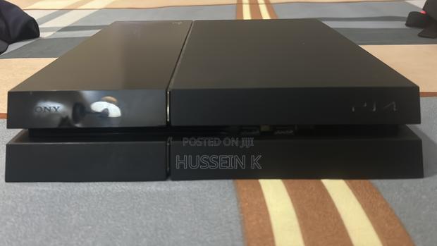 Playstation 4 (Ps4)