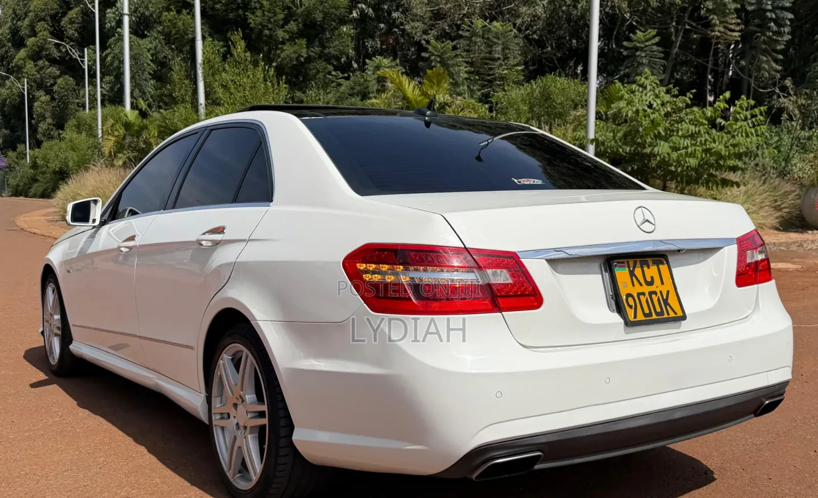 Mercedes-Benz E250 2012 White