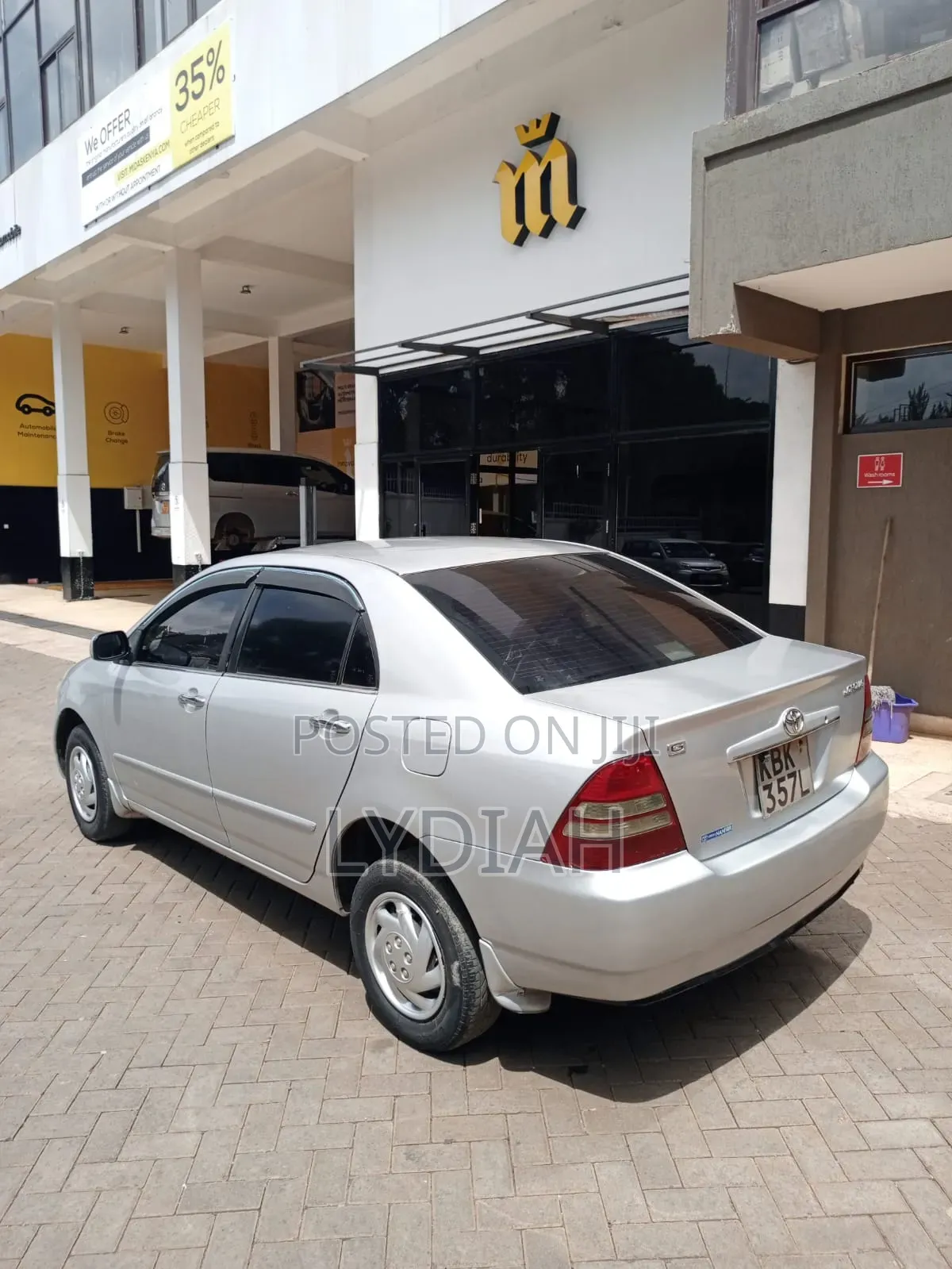 Toyota Corolla 2000 Silver
