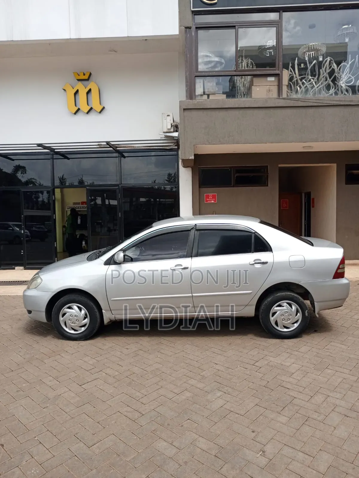 Toyota Corolla 2000 Silver