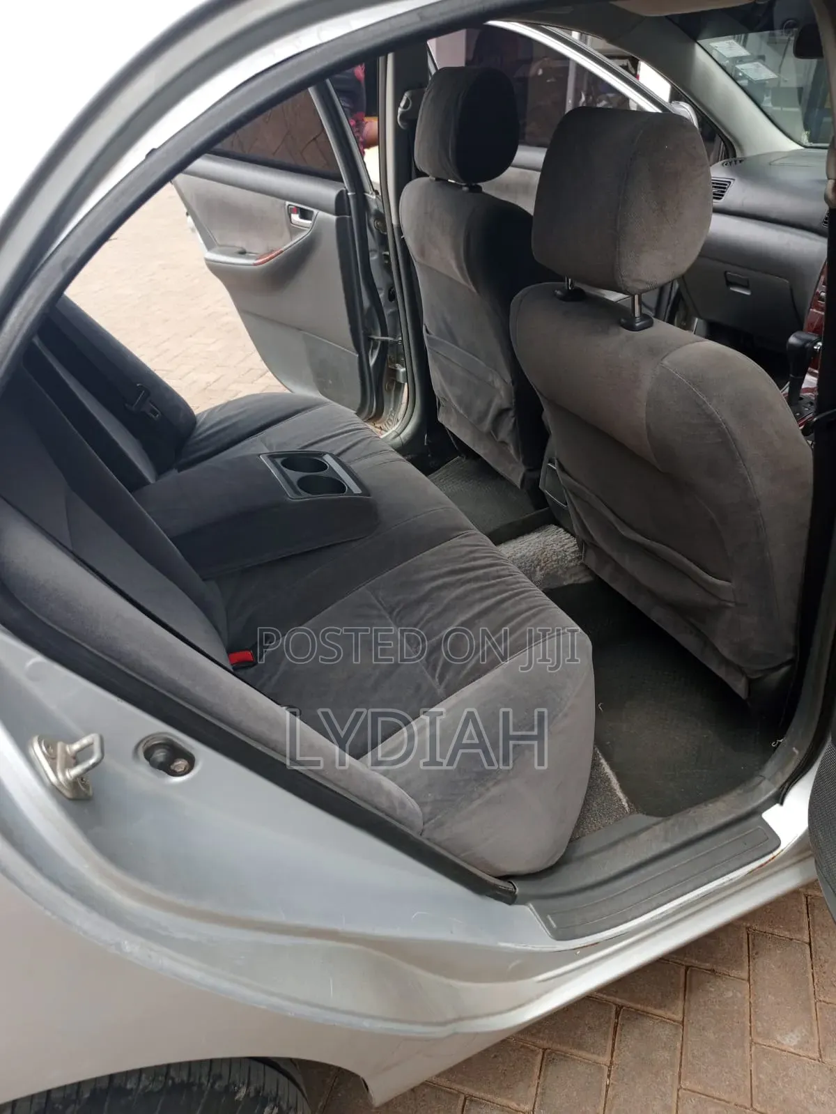 Toyota Corolla 2000 Silver