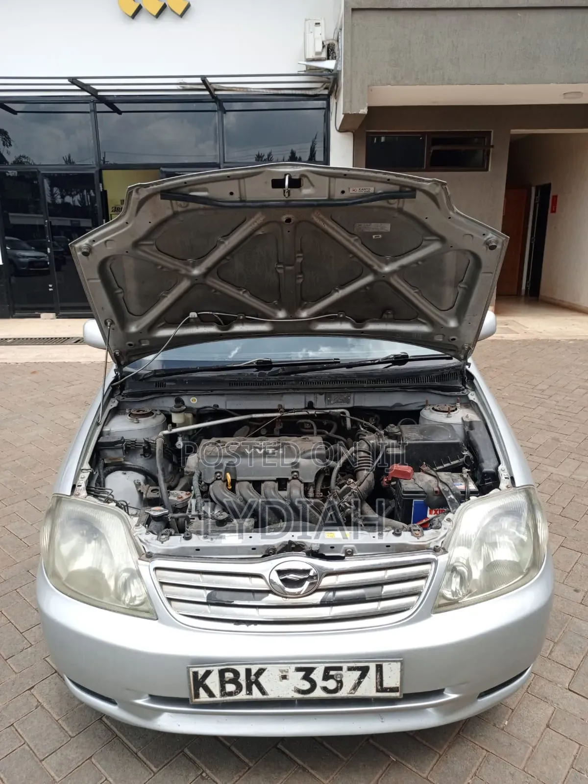 Toyota Corolla 2000 Silver