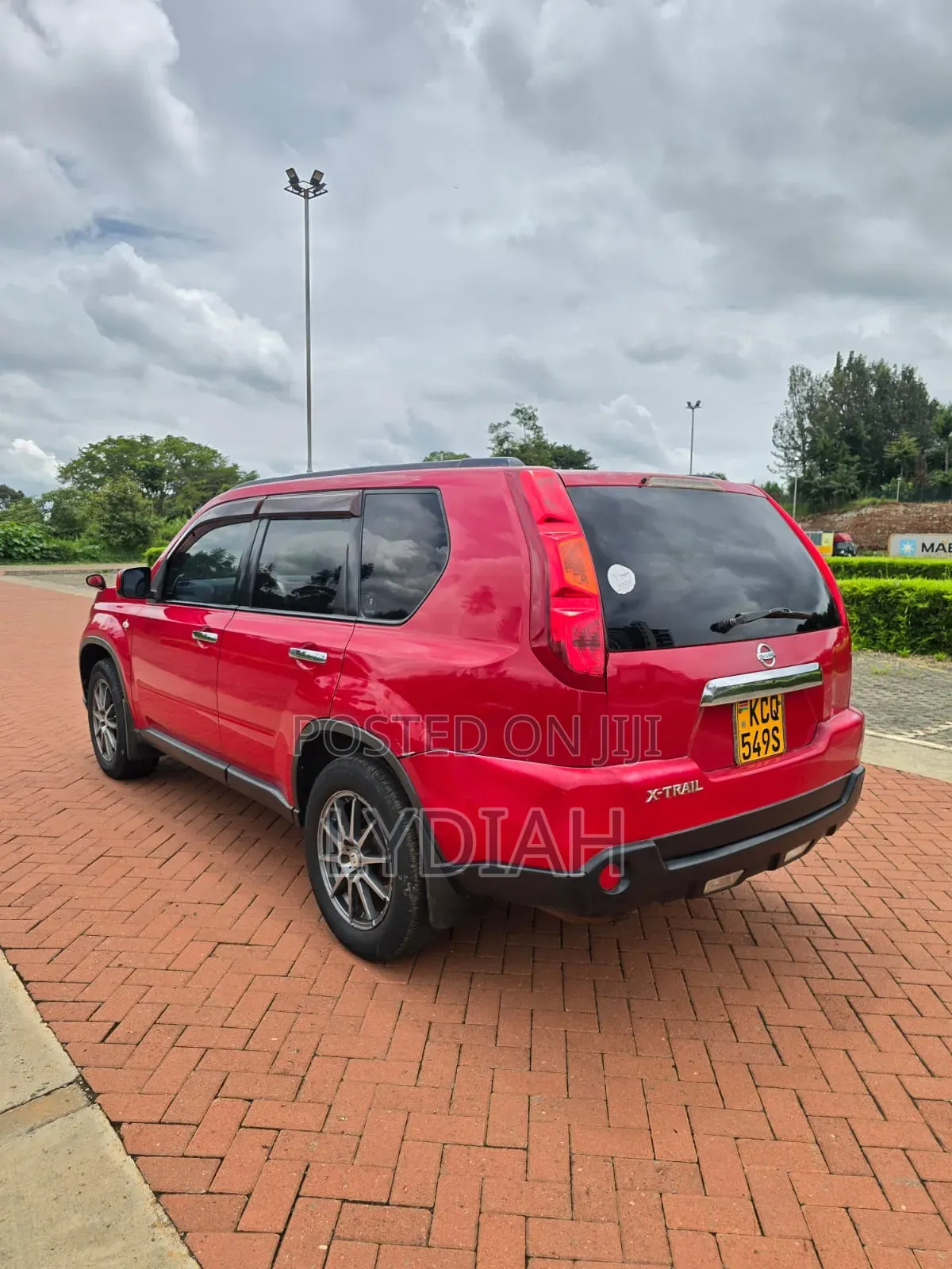 Nissan X-Trail 2010 Red