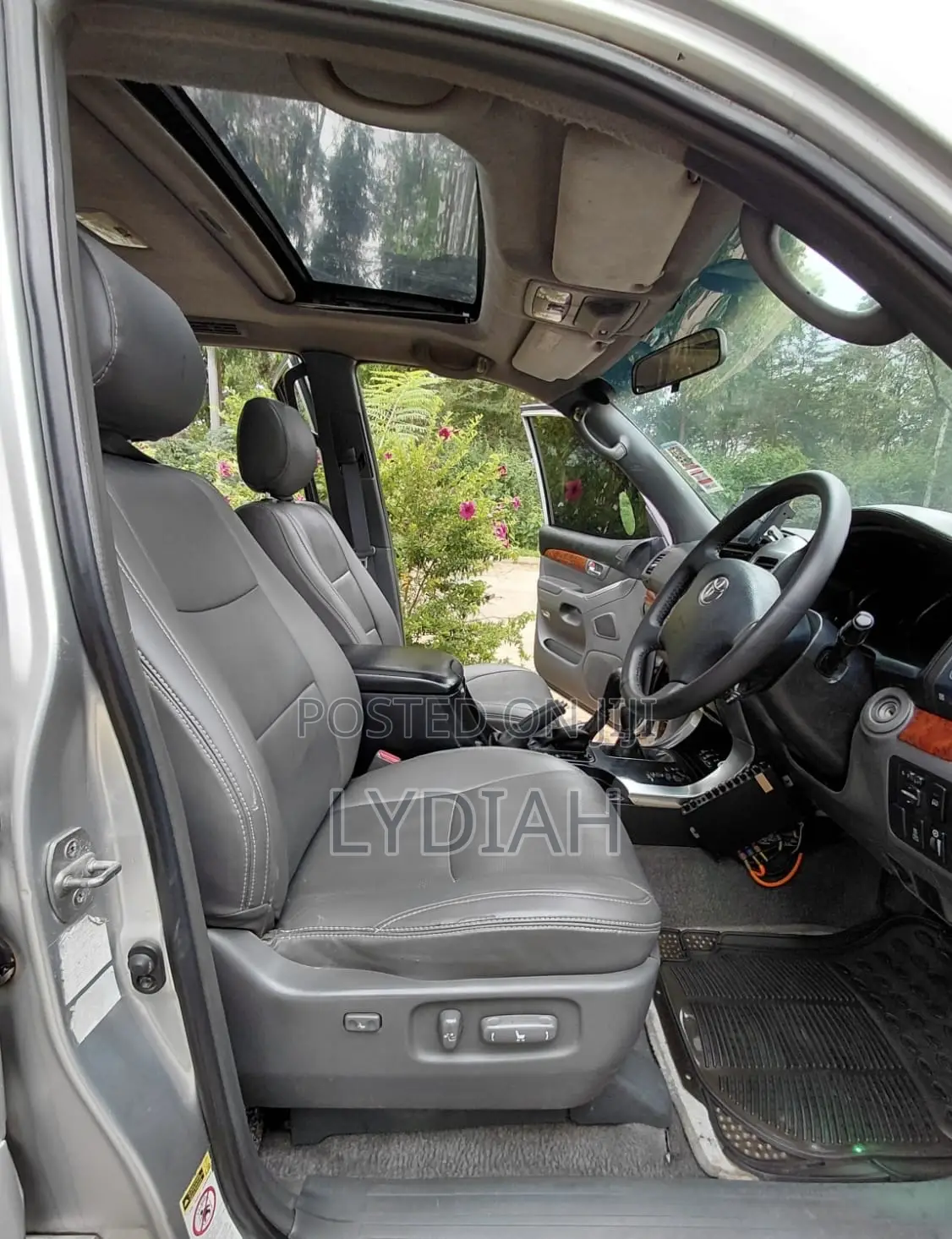 Toyota Land Cruiser Prado 2005 Silver