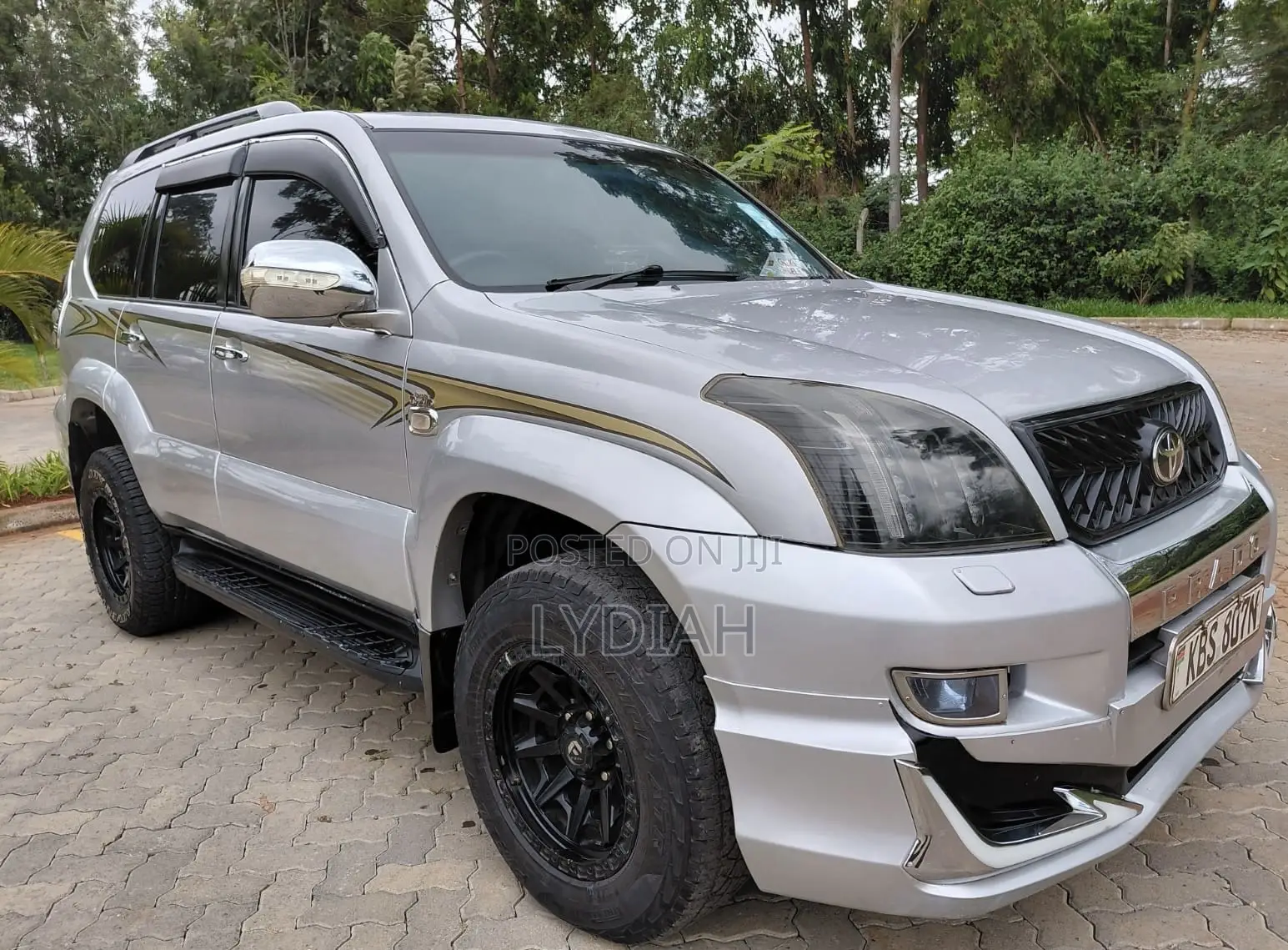 Toyota Land Cruiser Prado 2005 Silver