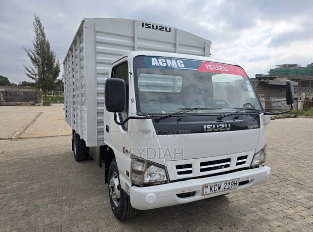 Isuzu NPR 2018 Model Locally Assembled - thumbnail 2