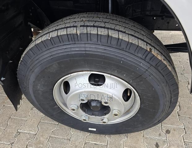 Isuzu NPR 2018 Model Locally Assembled - thumbnail 7