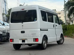 Suzuki Every Wagon 2019 White