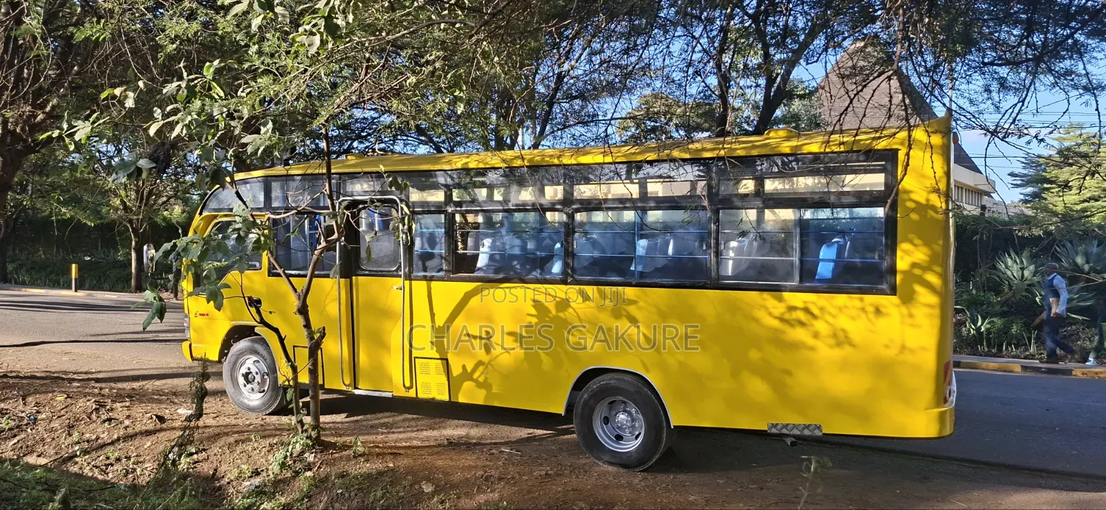 Isuzu NQR 2018 Yellow