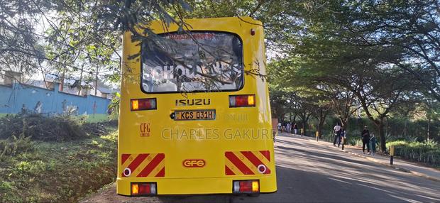 Isuzu NQR 2018 Yellow - thumbnail 5