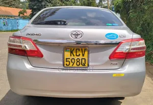 Toyota Premio 2012 Silver