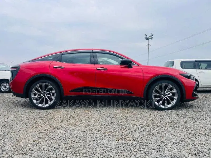 Toyota Crown 2022 Red