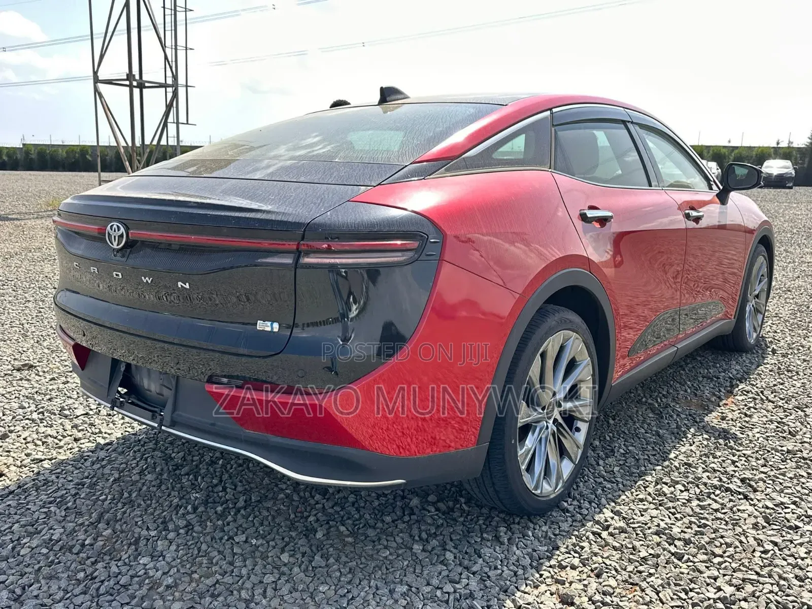 Toyota Crown 2022 Red