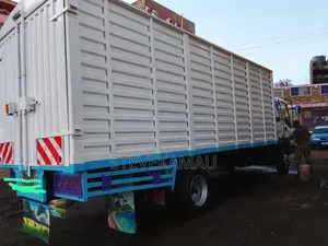 Isuzu FRR 33 KCH Clean