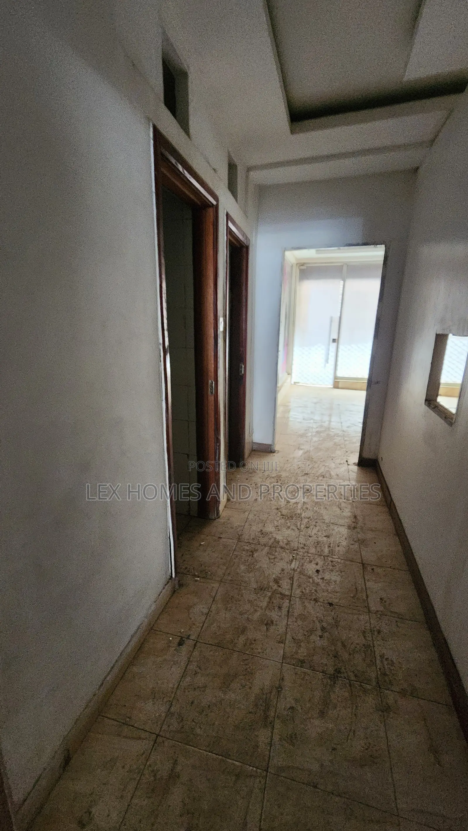 3,000 Ft2 Shop With Fibre Internet at Magadi Road