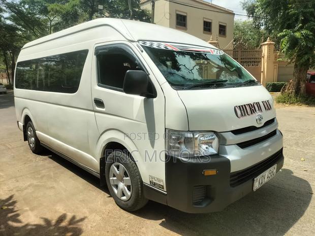 Toyota Grand HiAce 2025 White - thumbnail 3