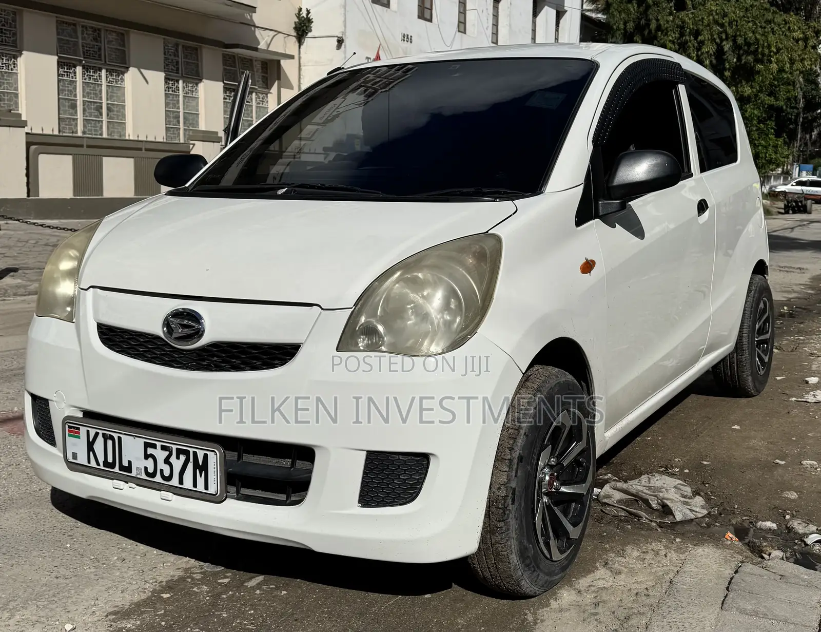 Daihatsu Mira 2016 White