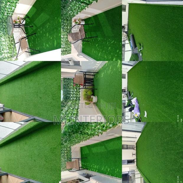Synthetic Lawn Flooring For Contemporary Garden Designs