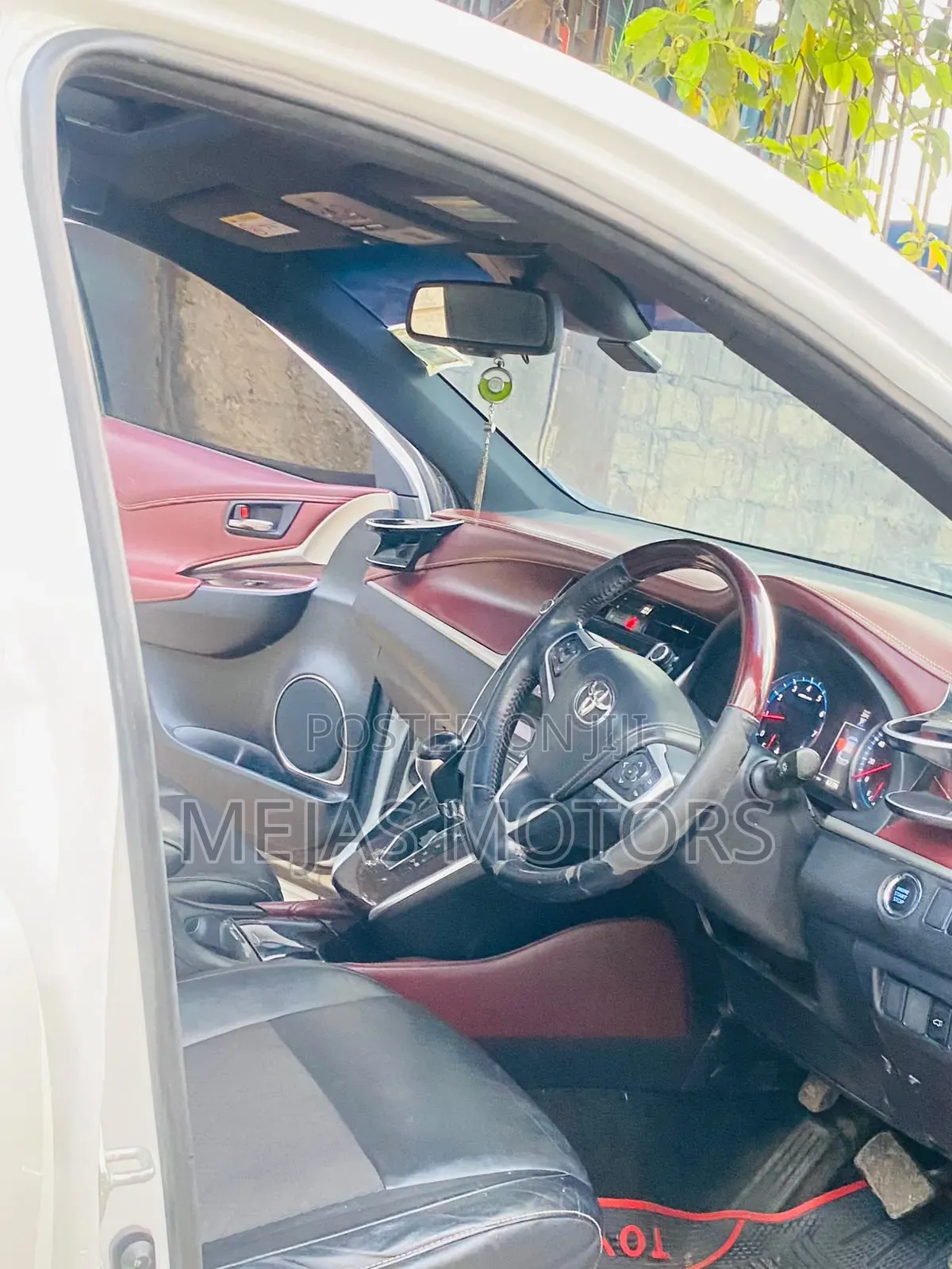 Toyota Harrier 2015 White