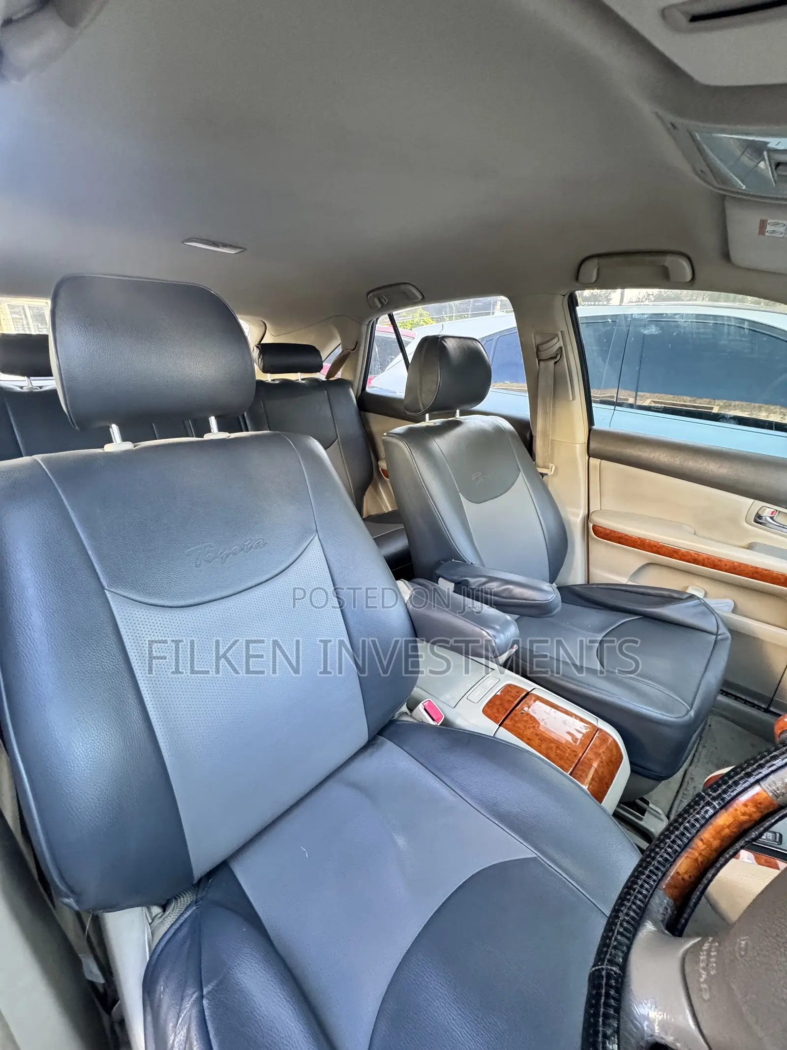 Toyota Harrier 2.4 2008 Gold