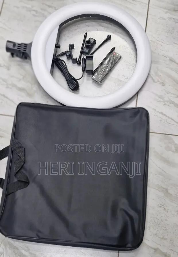 Rl Ringlight 18 Inch Plus Tripod