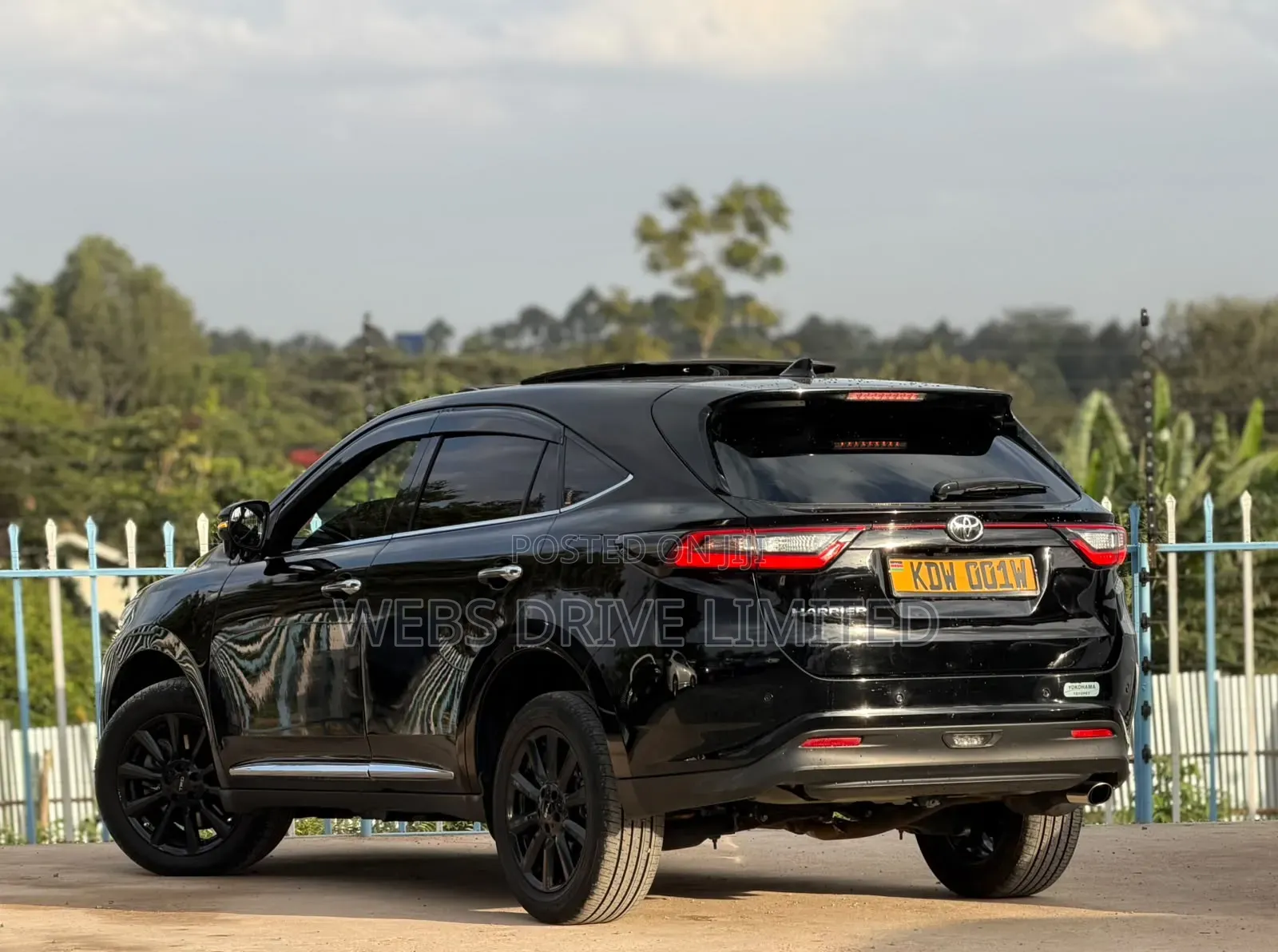 Toyota Harrier 2018 Black