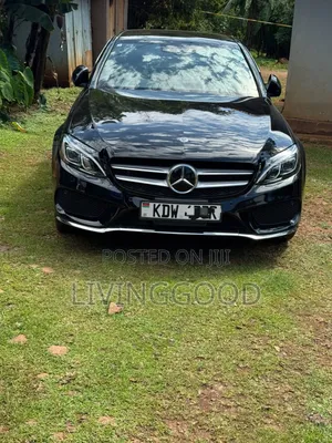Mercedes-Benz C200 2018 Black