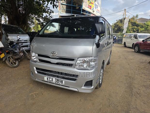 Toyota HiAce 2013 Silver - thumbnail 6