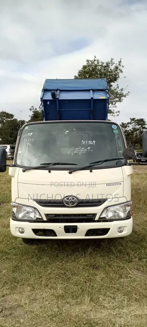 Toyota Dyna Tipper