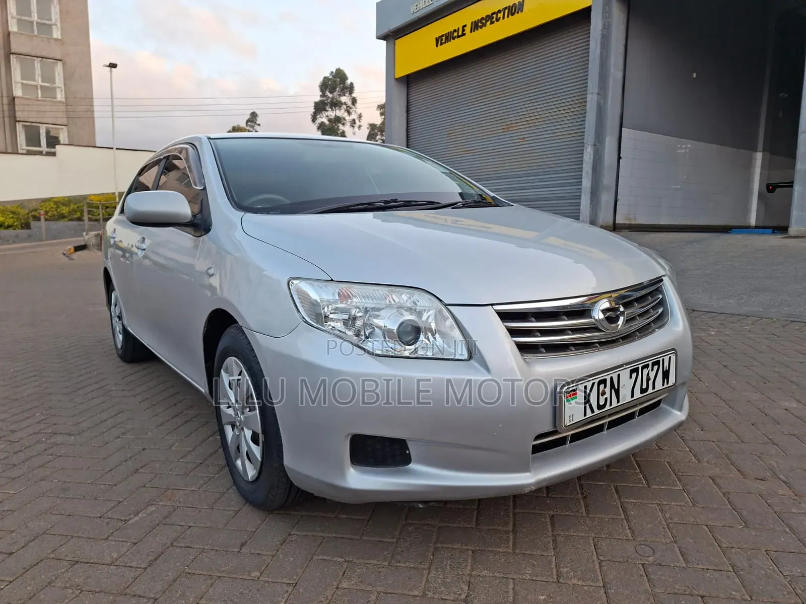 Toyota Axio 2011 Silver