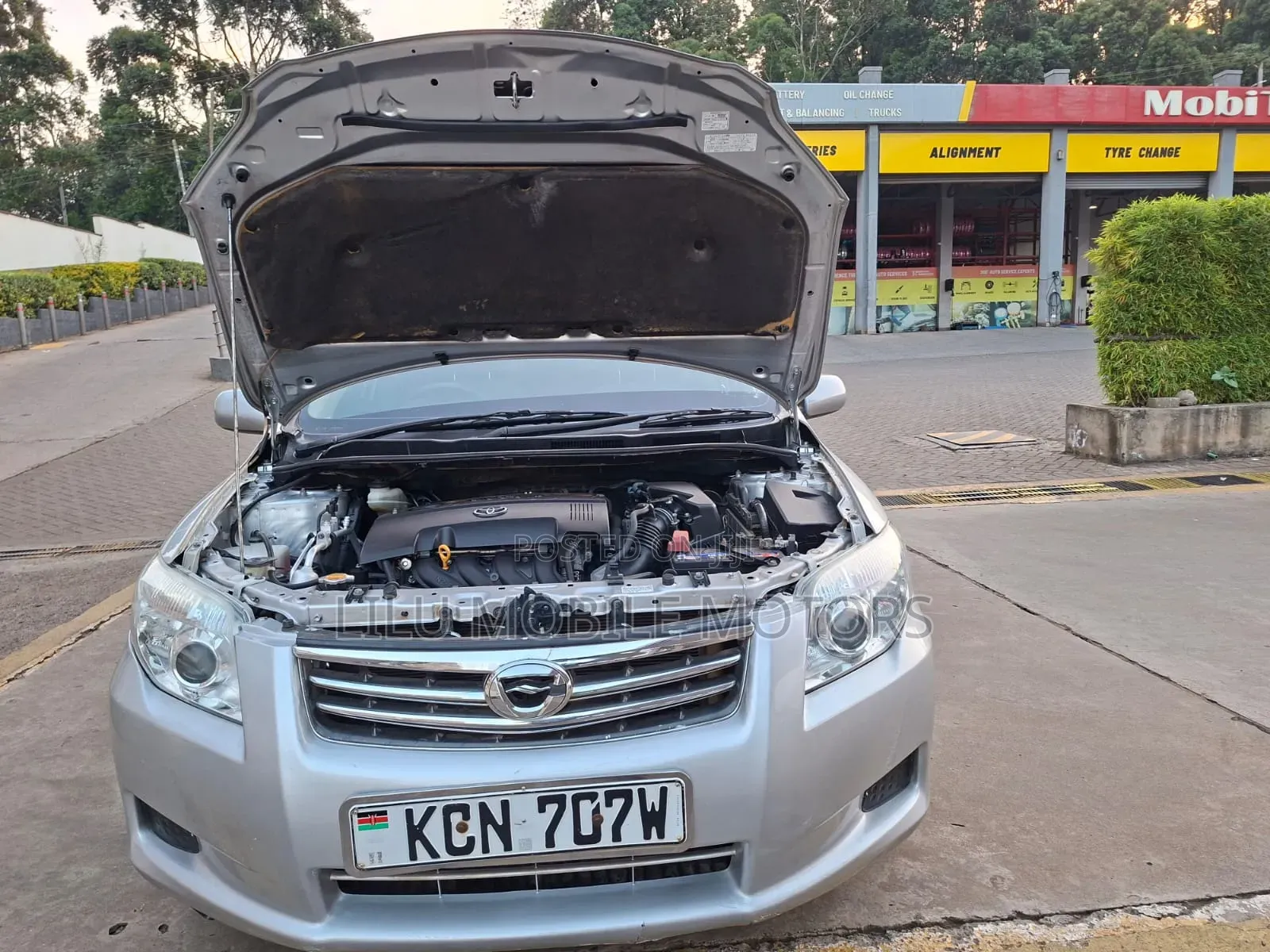 Toyota Axio 2011 Silver