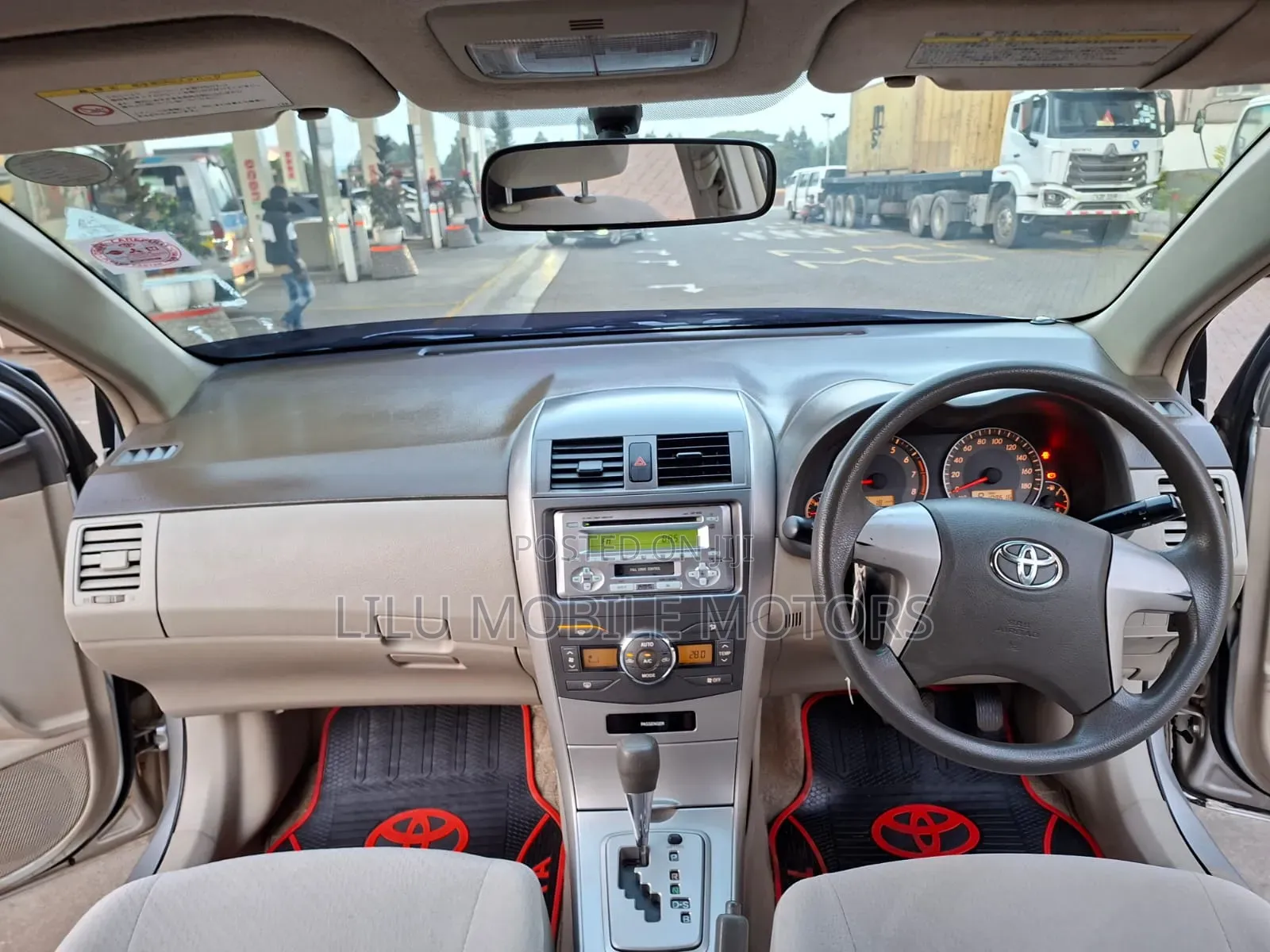 Toyota Axio 2011 Silver