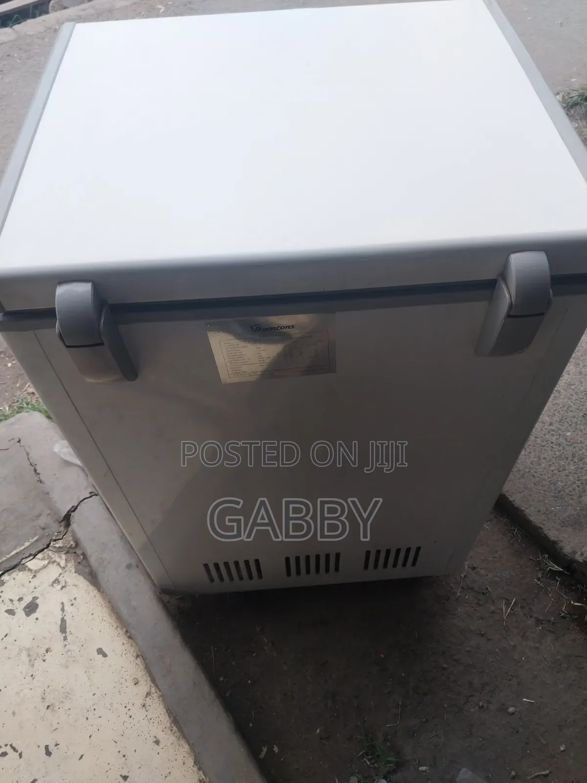 Ramtons Deep Freezer