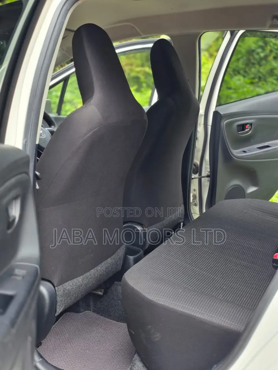 Toyota Vitz 2018 White
