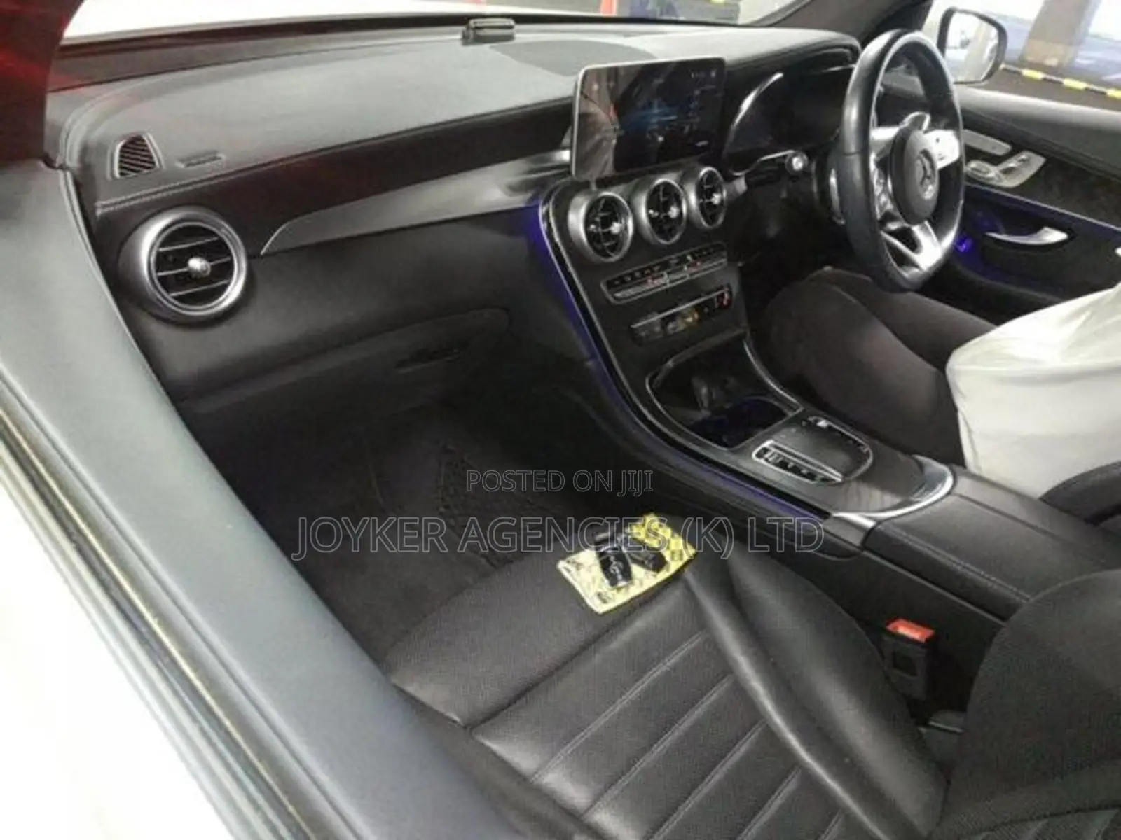 Mercedes-Benz GLC-Class 2019 White