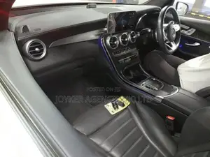 Mercedes-Benz GLC-Class 2019 White