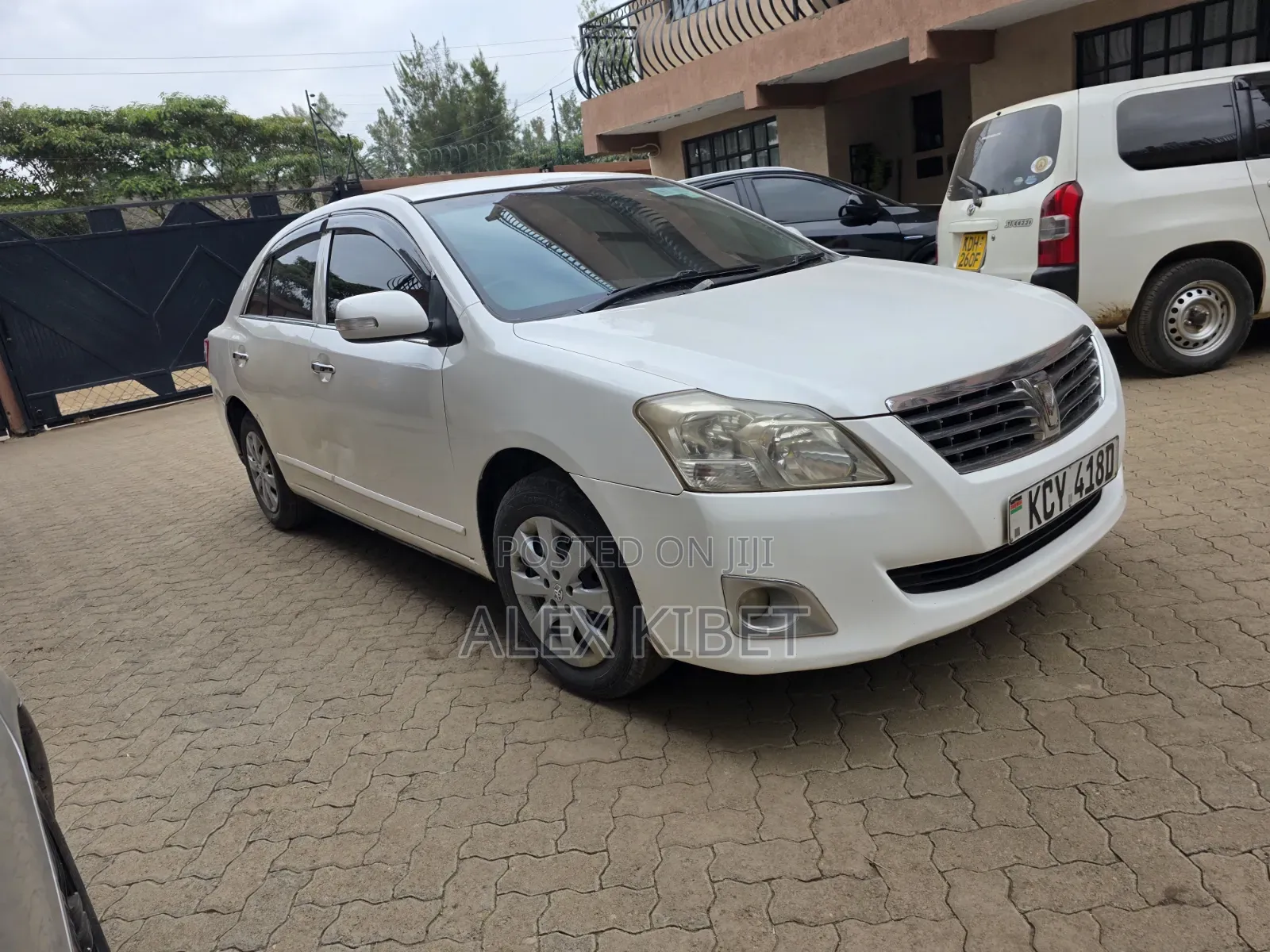 Toyota Premio 2013 White