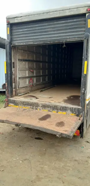 Mercedes Truck