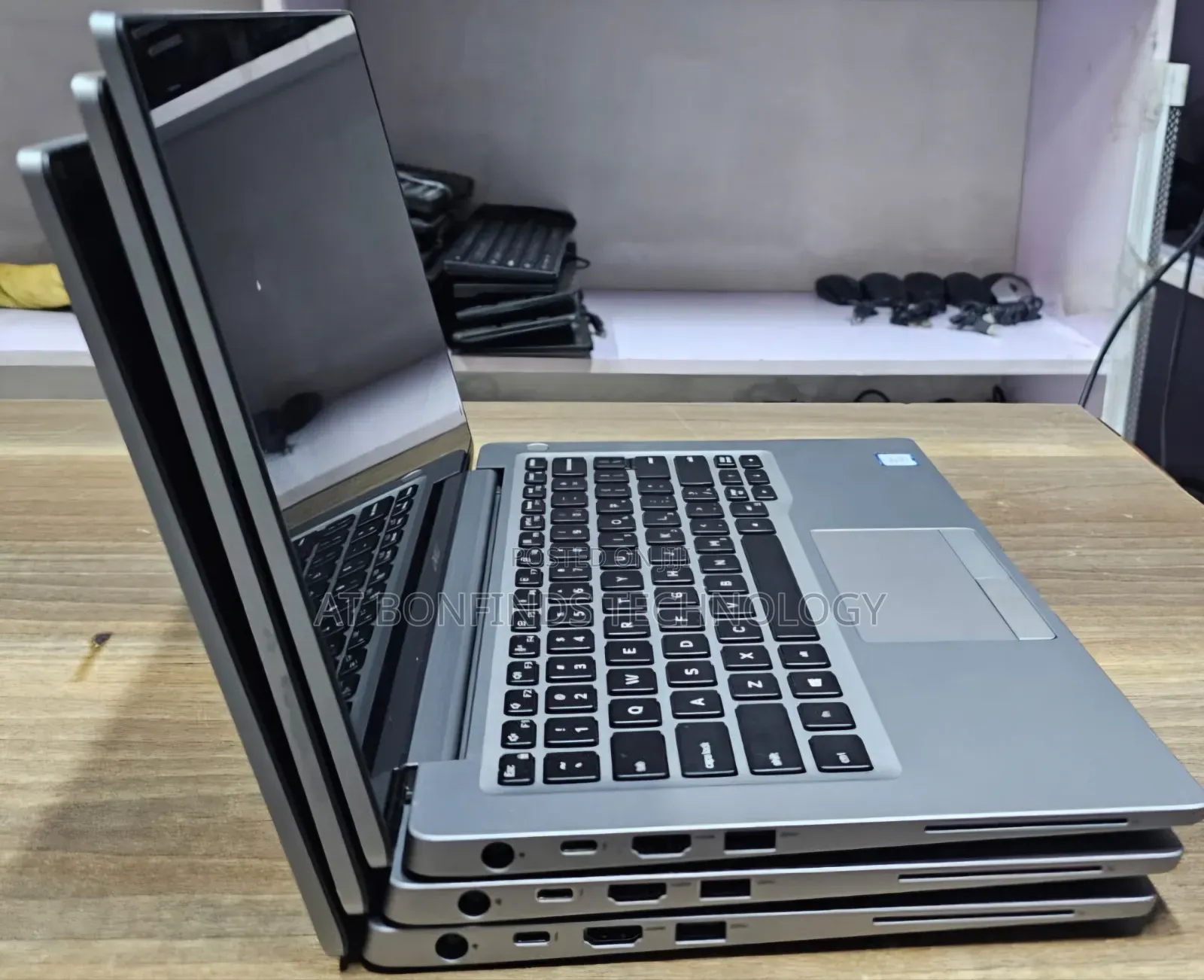 Laptop Dell Latitude 7400 8GB Intel Core i5 SSD 256GB
