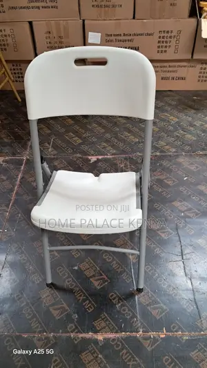 Outdoor Chair: Heavy-Duty White Plastic Folding Banquet Chair