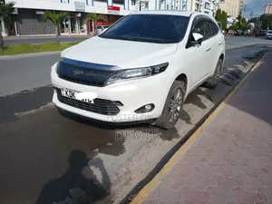 Toyota Harrier 2016 White