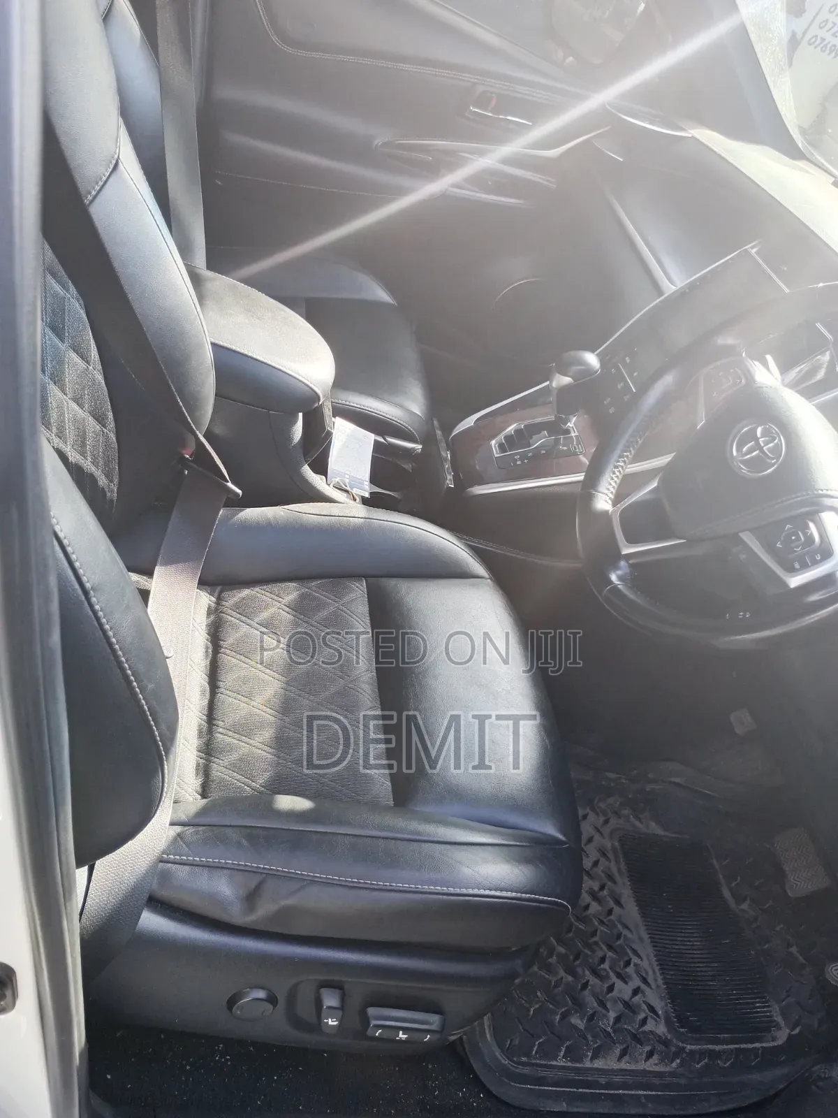 Toyota Harrier 2016 White